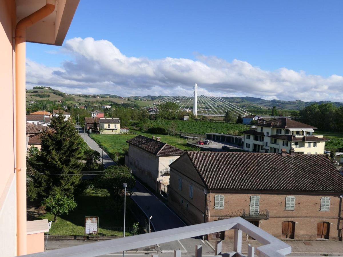 Appartamento Panoramico Nizza Monferrato Εξωτερικό φωτογραφία