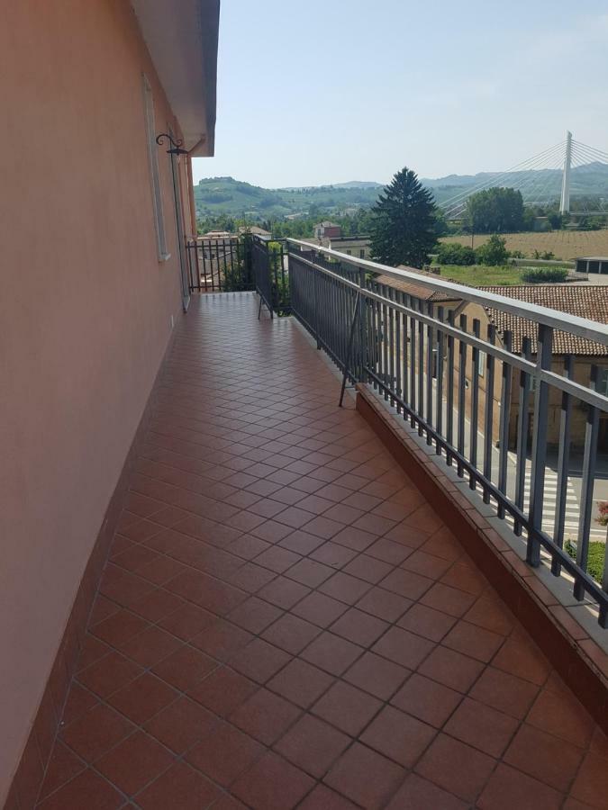 Appartamento Panoramico Nizza Monferrato Εξωτερικό φωτογραφία